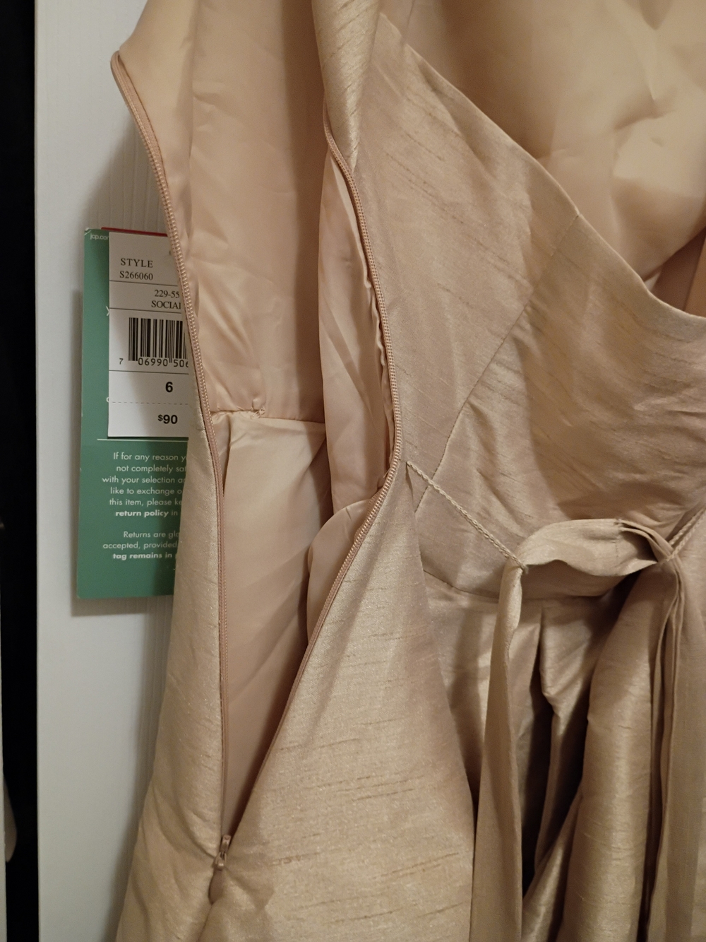 Scarlett Gold/Tan Sleeveless Back Out Tie Back & Flare Dress Size 6 NWT - Picture 5 of 14